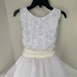 NWT Susanne Lively Girls First Communion Flower Girl Dress White Rosette Sz 10